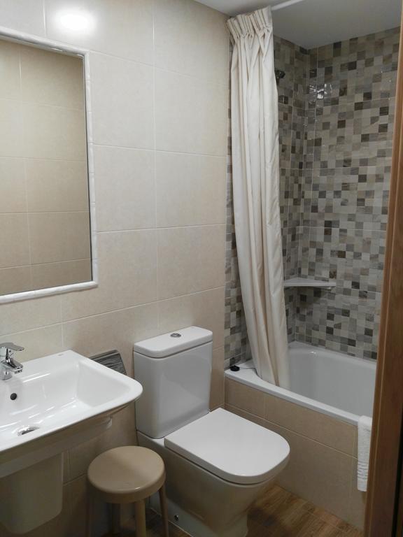 Hostal San Felix Gijón Eksteriør billede